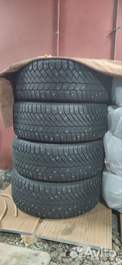 Gislaved Nord Frost 200 235/45 R18 98T