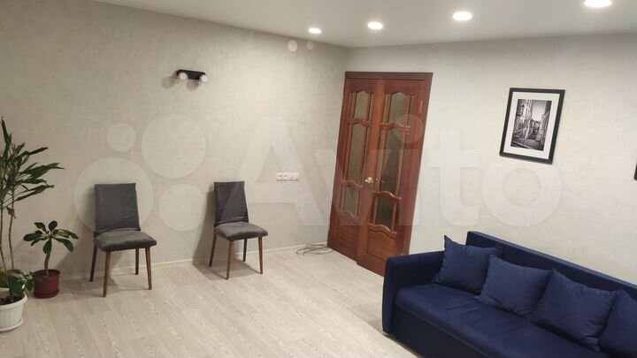 2-к. квартира, 51 м², 2/5 эт.