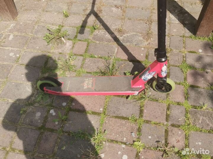 Трюковой самокат