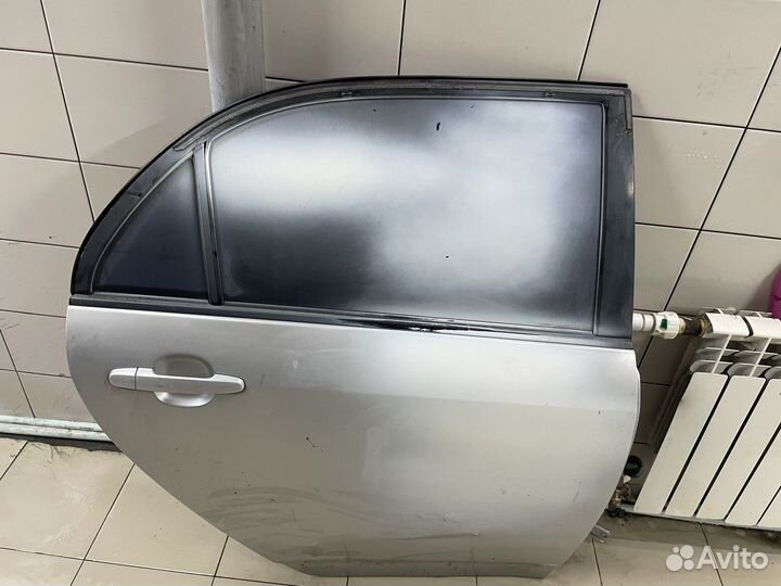 Toyota corolla 120 дверь задняя правая
