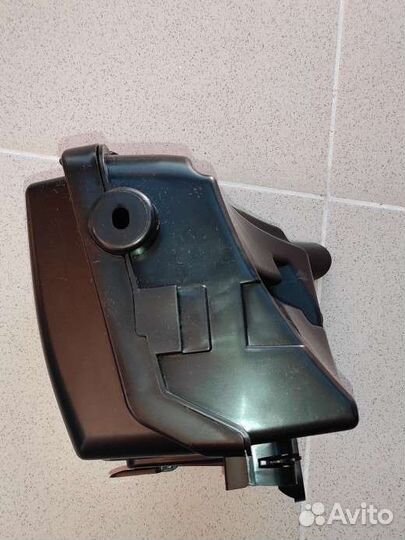 Корпус блока предохранителей renault duster новое