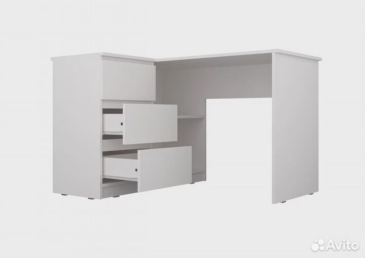 Стол угловой письменный универсальный. В наличии