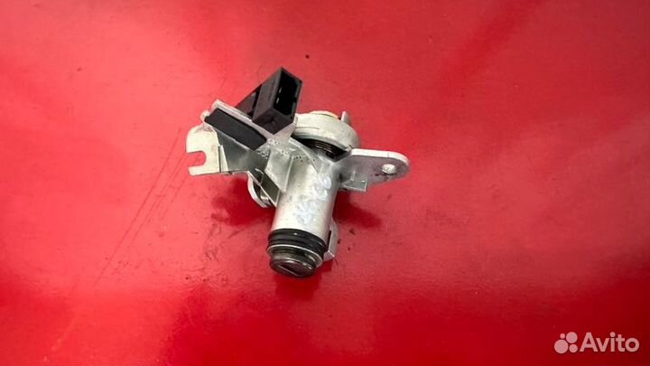 Личинка замка багажника Audi A6 C6 2.0 BRE TDI