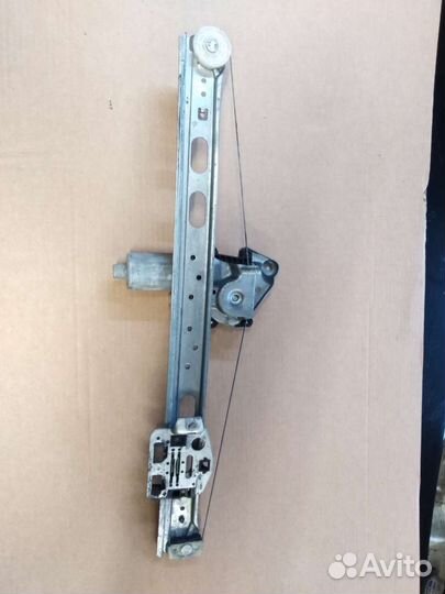 Стеклоподъёмник mercedes w163 ml320