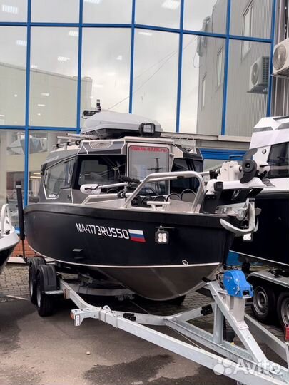 Перевозка лодок и катеров / Буксировка прицепов