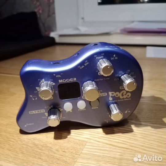 Процессор гитарных эффектов pogo