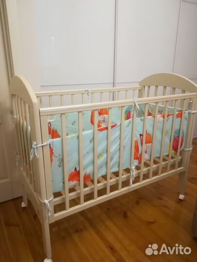 Детская кроватка Новая