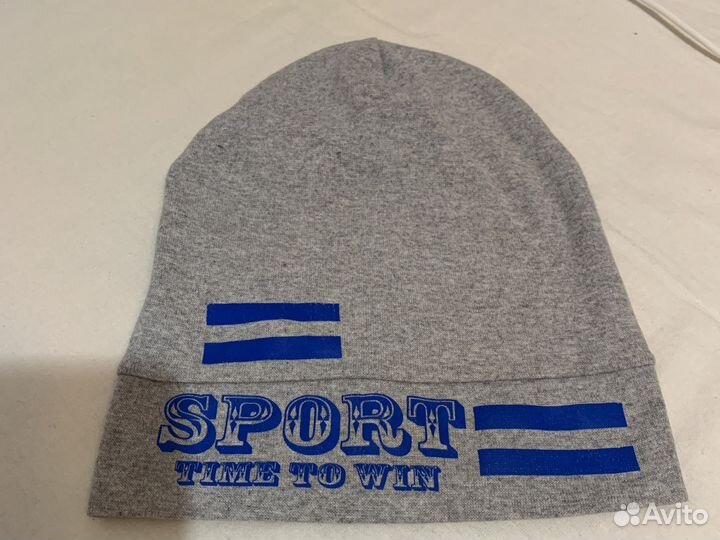 Шапки демисезонные для мальчиков reima 52 варежки