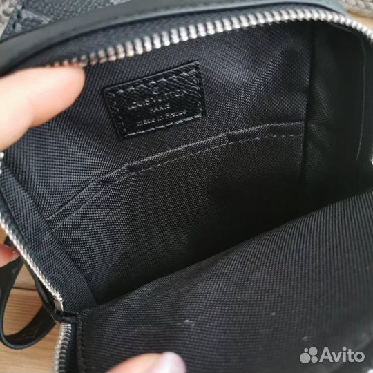 Сумка-слинг outdoor Louis Vuitton Из Канвы