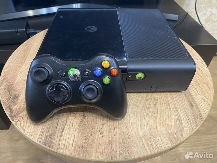 Xbox 360 Е 500gb freeboot