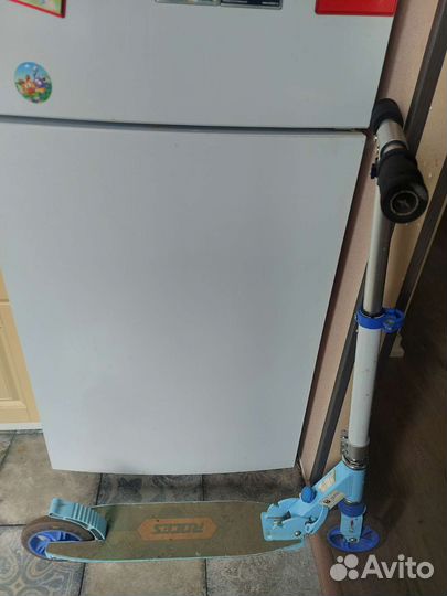 Продаю 2 самоката Roces