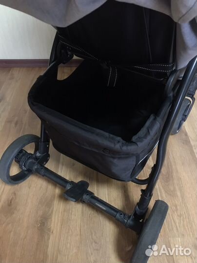 Прогулочная коляска Indigo