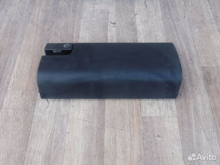 Бардачок Mercedes E W210 1996