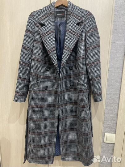 Пальто женское демисезонное 44