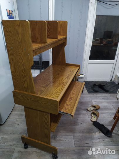 Компьютерный стол бу