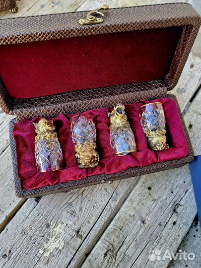 Подарочный набор рюмок на 4 персоны