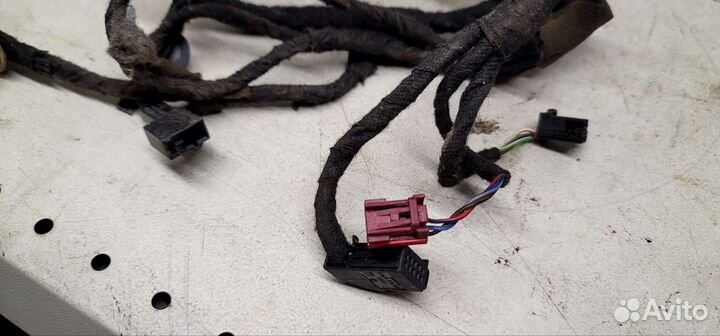 Проводка передней правой двери VW Multivan T5