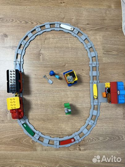 Поезд на паровой тяге 10874 lego duplo