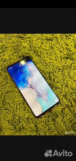 Samsung Galaxy S10, 8/128 ГБ