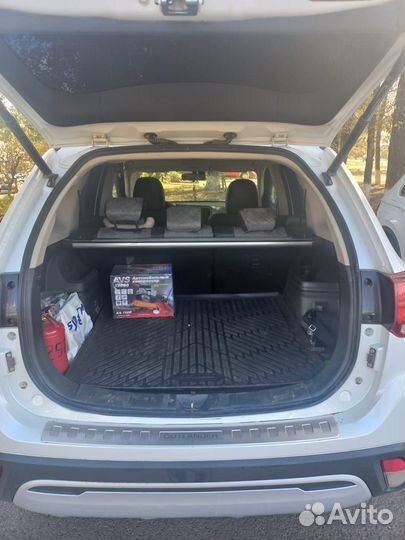 Mitsubishi Outlander 2.0 CVT, 2019, 244 000 км