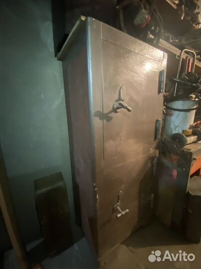 Сейф двухдверный СССР