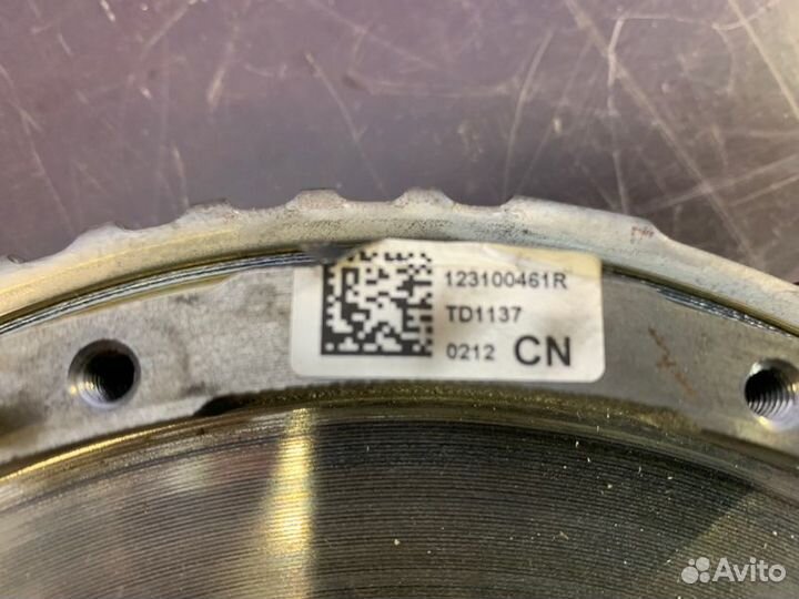 Маховик Mercedes-Benz 118