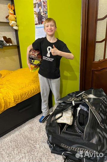 Удаление неприятного запаха хоккейной формы чистка