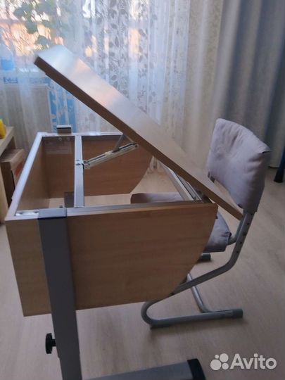 Письменный стол+стул