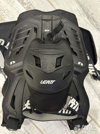 Черепаха leatt 4.5 pro