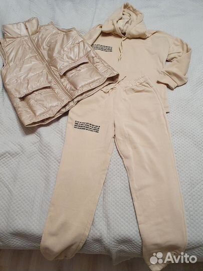 Спортивный костюм тройка женский