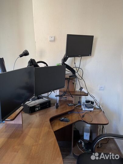 Кронштейн для монитора