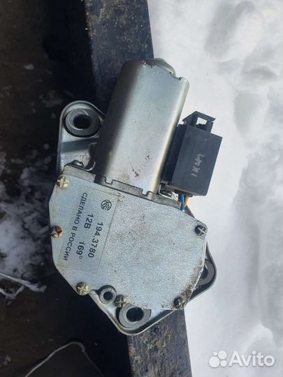 Моторчик стеклоочистителя на ладу приору универсал