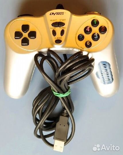 Джойстик и пистолет