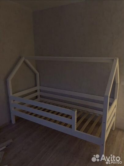 Сборщик мебели