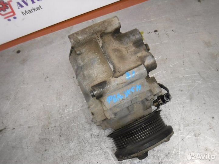 Компрессор кондиционера Ford Fusion fxja 2005