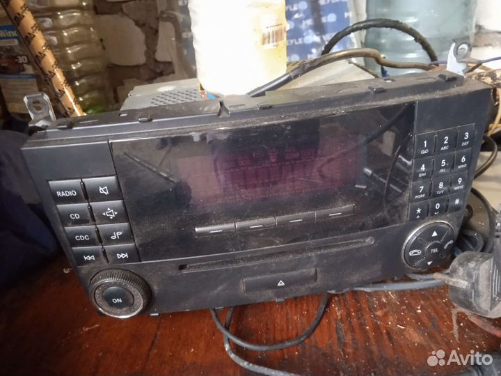 Магнитола на Mercedes W203