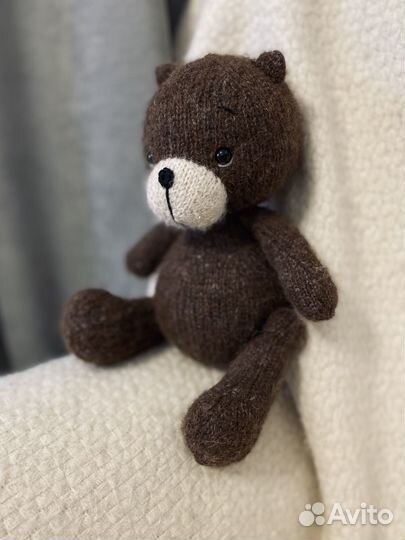 Игрушка вязаная Мишка в костюме пчёлки