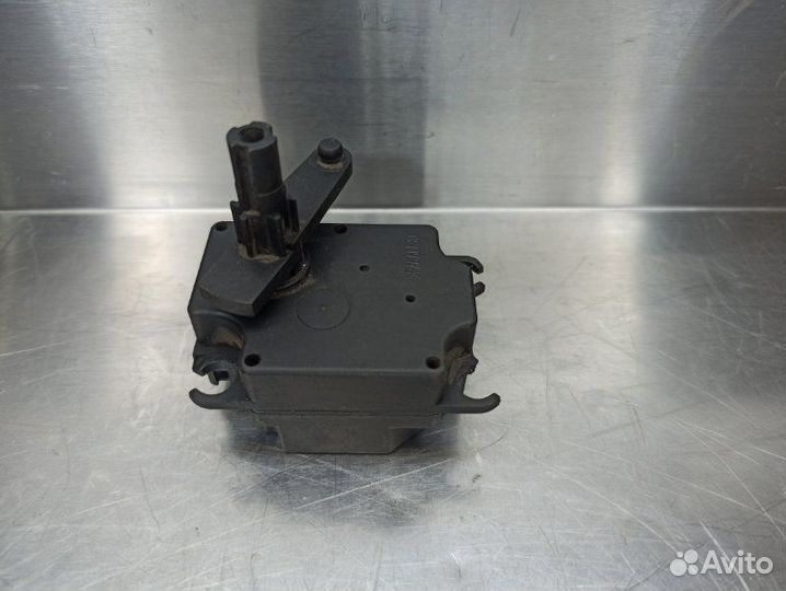 Мотор заслонки печки Volvo S60 RS B5244S 2009