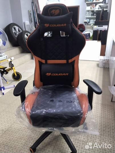 Компьютерное кресло 