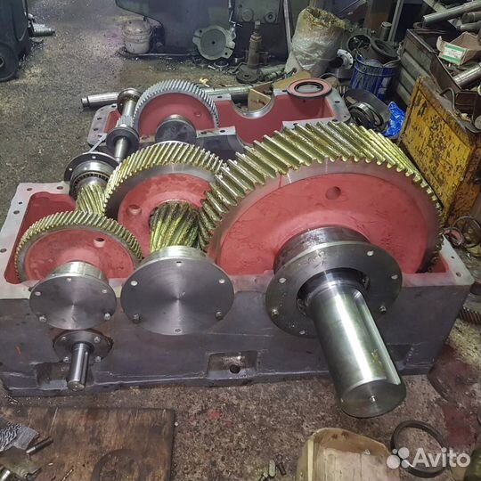 Мотор-Редукторы /Редуктора /Тельферы /лот oitig 61
