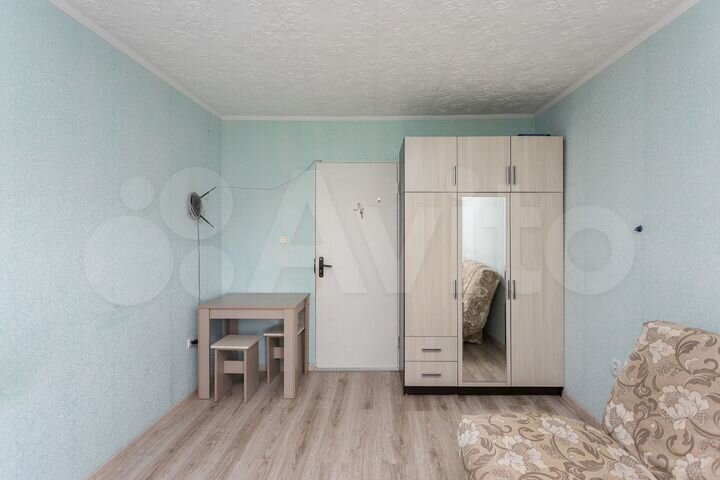 Комната 13 м² в 5-к., 3/3 эт.