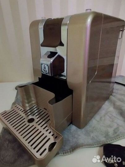 Капсульная кофемашина zespresso