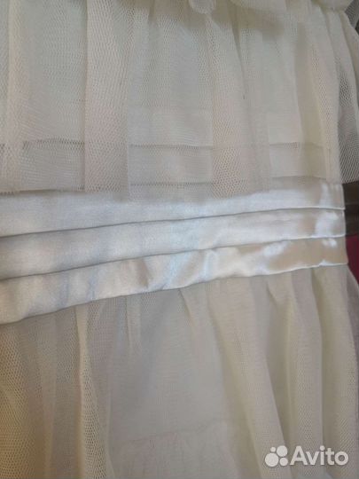 Красивое праздничное платье на девочку примерно 11