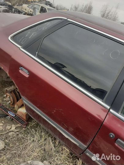 Накладки дверей Ford Scorpio