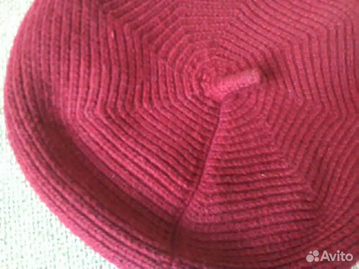 Берет женский