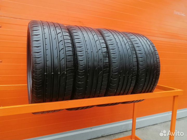 Continental ContiPremiumContact 2 215/45 R16 89H