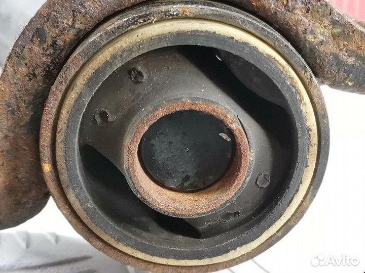 Рычаг передний правый для Ford Focus 1 1207973