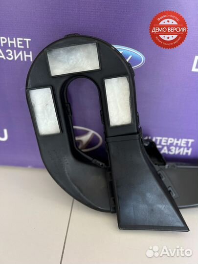 Фильтр воздушный Toyota Corolla E180 (2013-2019)