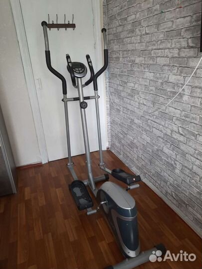 Эллиптический тренажер