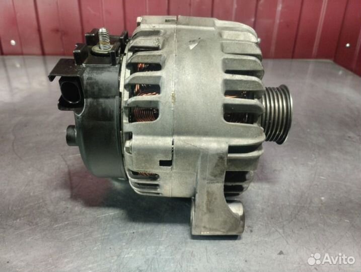 Генератор Bmw X5 E70 N62B48B 2007